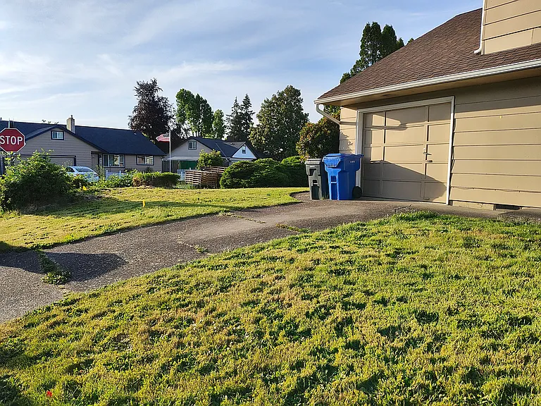 4807 Chinook Ct SE — Photo 3