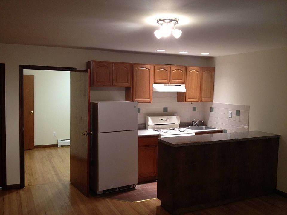 1st image of 147 Bay 40th St APT 1
