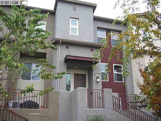 1st image of 2715 10th St