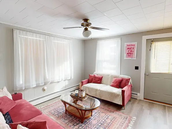 147 Lincoln St #1, Old Town, ME 04468