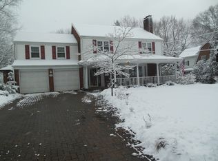 826 11th St, Oakmont, PA