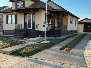 323 Orchard St, Old Forge, PA 18518