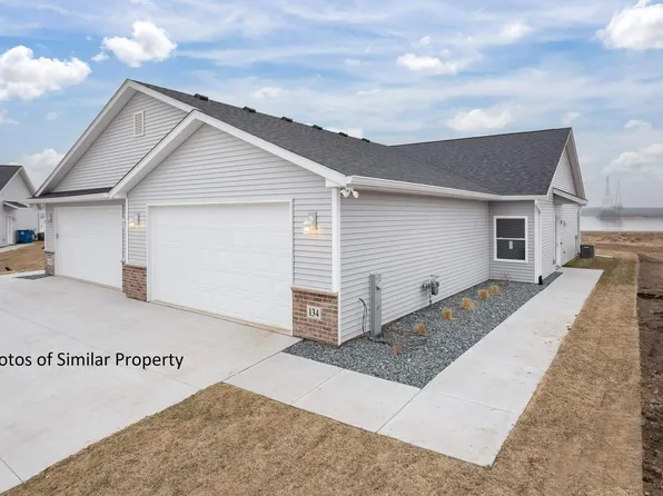 154 Kinsley Ct, East Moline, IL 61244