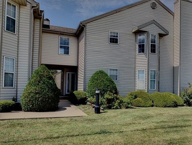 1st image of 607 Huntington Ct #0