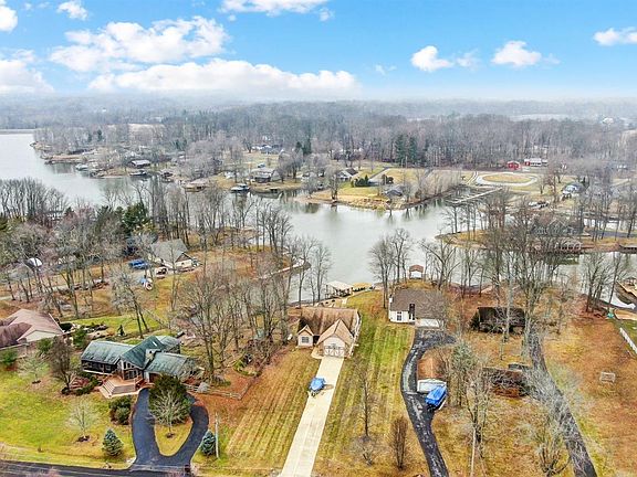 3rd image of 322 Waynoka Dr