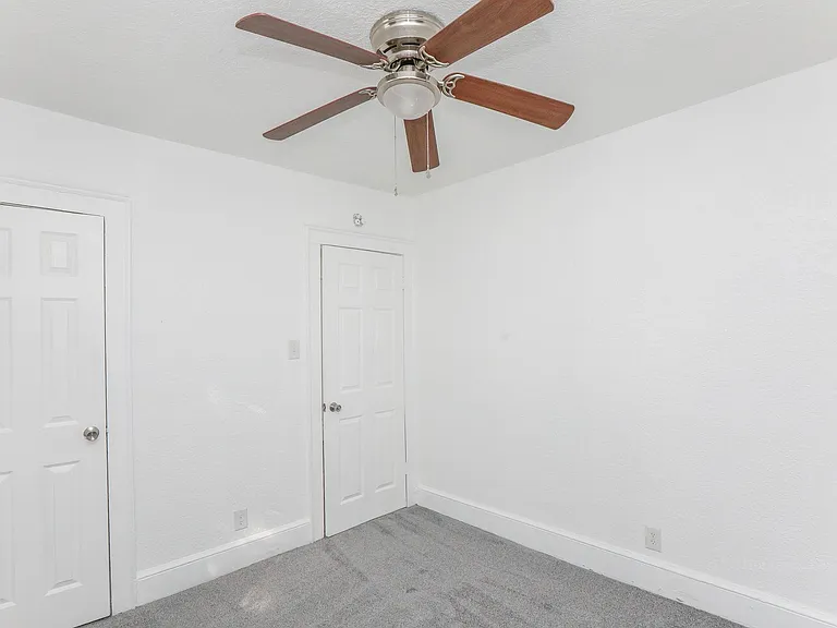 1609 Richmond Ave — Photo 19