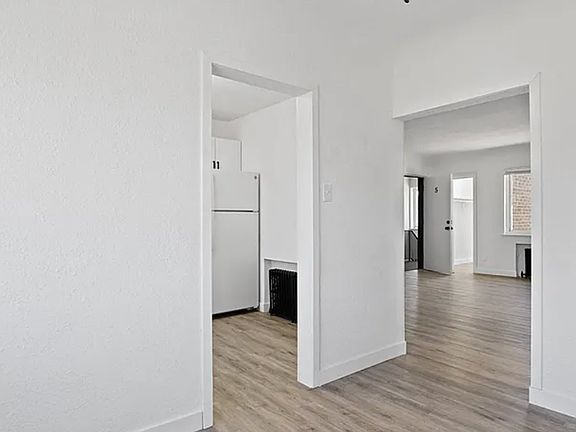 2nd image of 1520-1526 Wabash St #3