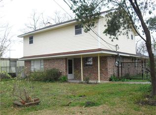 2932 Randolph Rd, Pasadena, TX 77503