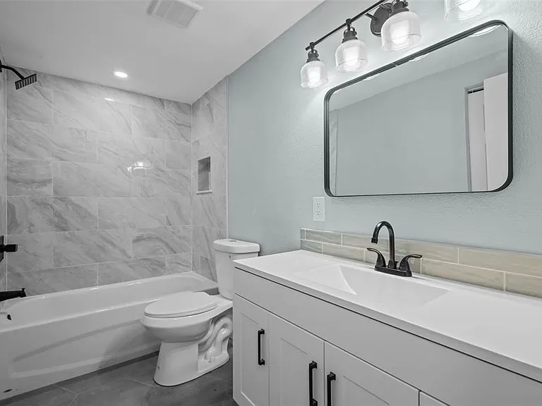 1682 Wilmar Ave — Photo 18