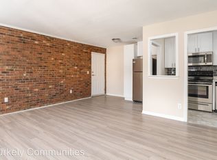 516 S Mendenhall St, Greensboro, NC 27403