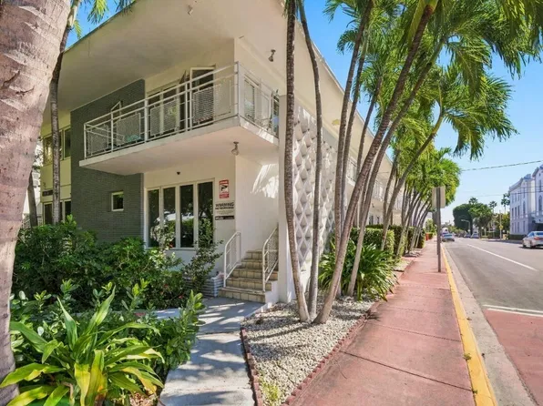 745 13th St APT 10, Miami Beach, FL 33139