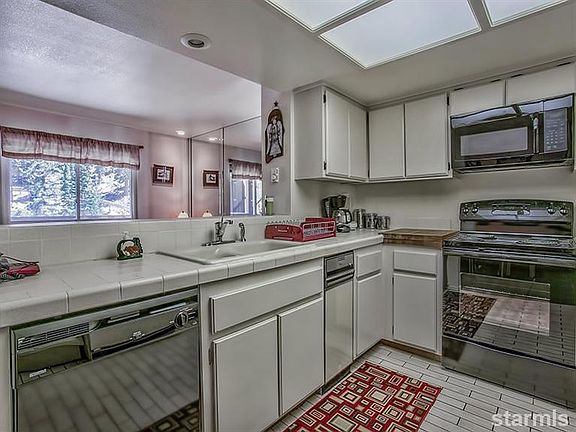 3rd image of 416 Quaking Aspen Ln #J