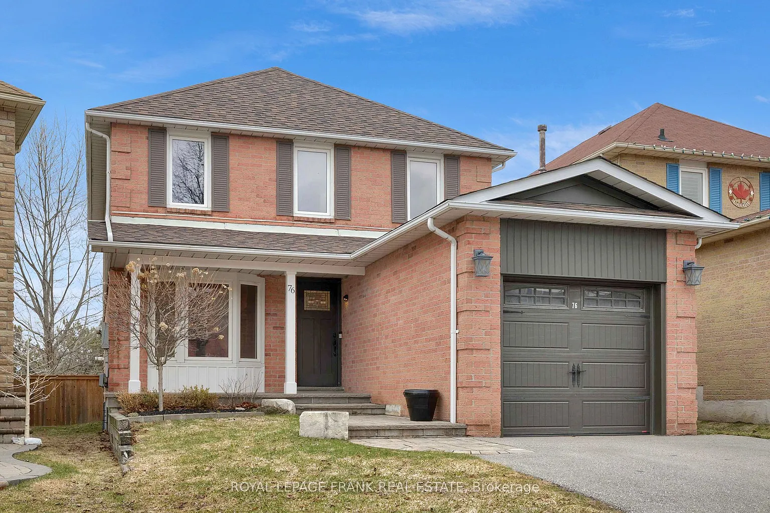 76 Cornwall Dr photo 1