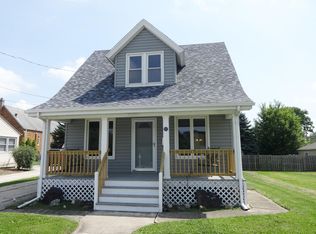 127 2nd St N, Waterford, WI 53185