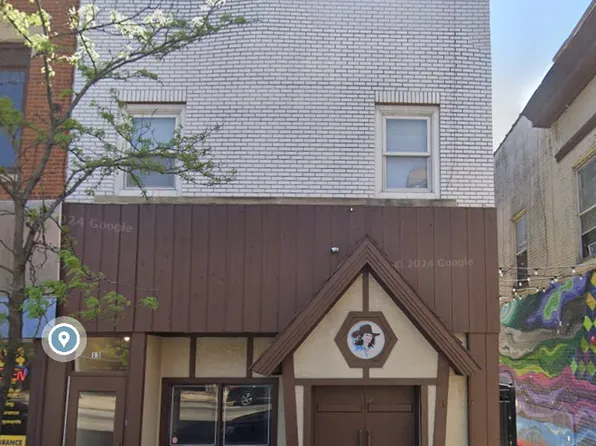 13 N Broadway #4, Aurora, IL 60505