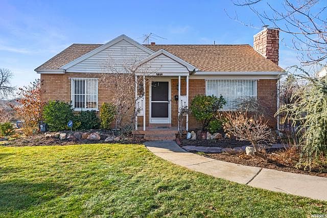1st image of 2856 S Lakeview Dr #Na