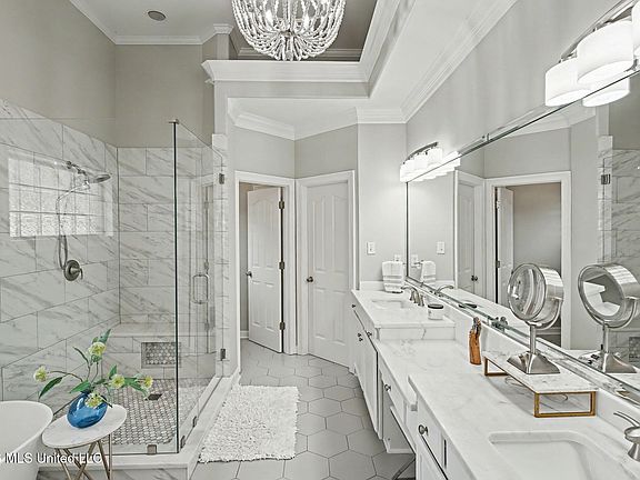 5th image of 8472 Belmor Lakes Dr