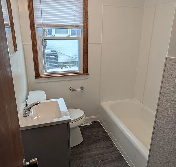 1308 Vermont St — Photo 18