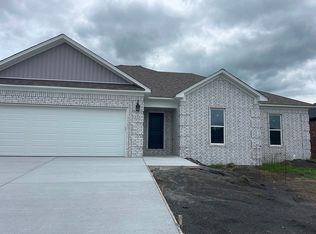 59 Green Timber Way, Vilonia, AR 72173