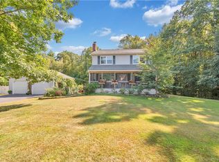 6 Valley View Dr, Stafford Springs, CT 06076