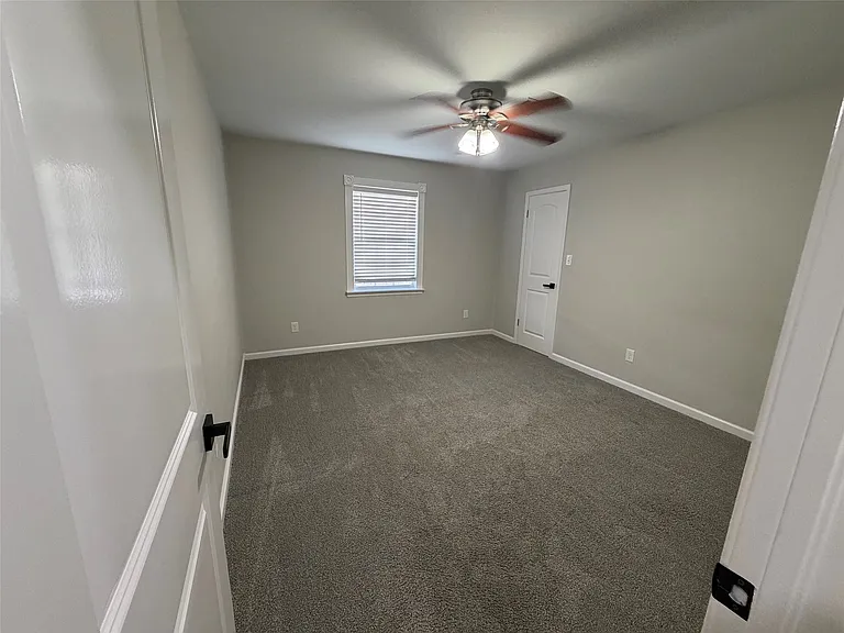 9814 E 37th Ct — Photo 12