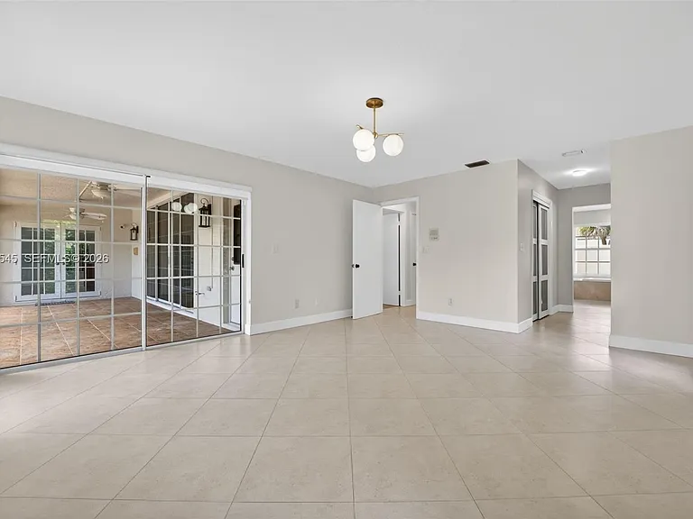 8224 SW 178th Ter — Photo 25