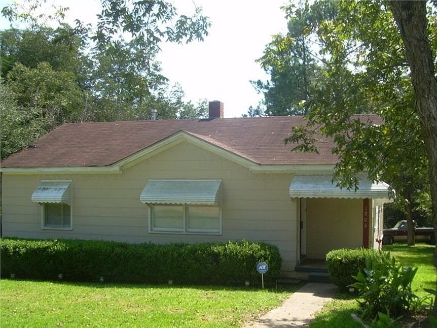 1st image of 1804 Lincoln Ave