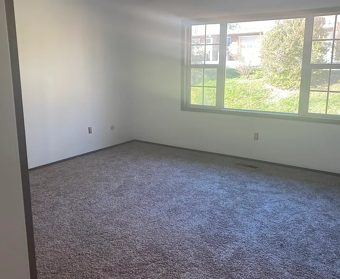 426 Tracy Ln #10 — Photo 4