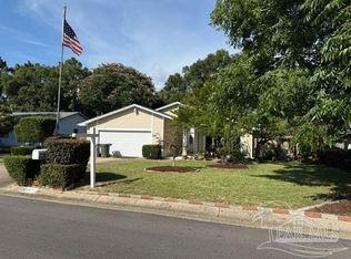 2626 Tinosa Cir, Pensacola, FL 32526