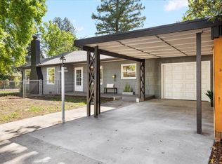 815 NW Elm St, Grants Pass, OR