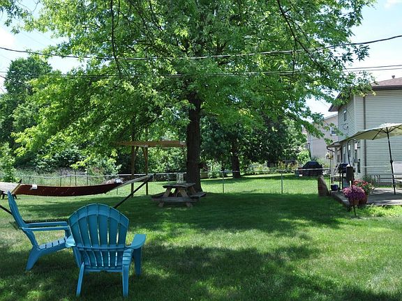 2nd image of 5202 Avalon Ave
