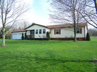 14 Jackson Ave, Albion, PA 16401