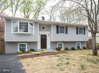 216 Upton St, Rockville, MD 20850