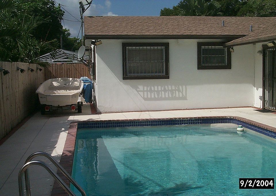 Pool 1