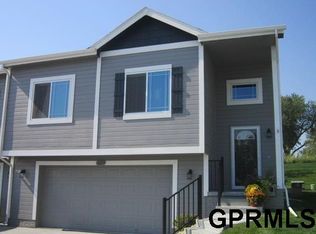 14277 Wood Valley Dr, Omaha, NE 68142