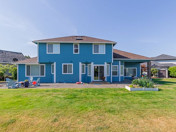 4th image of 14802 145th Avenue Ct E