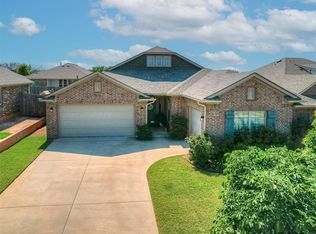 3912 Painted Bird Ln, Norman, OK 73071