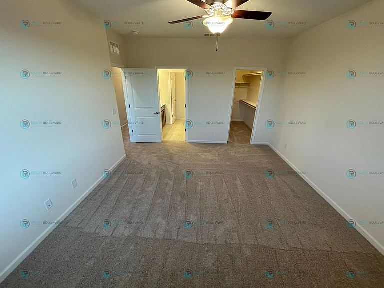 1017 Middle Gate Rd — Photo 23