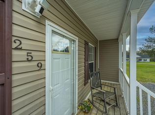 259 Dandelion Ct, Round O, SC 29474