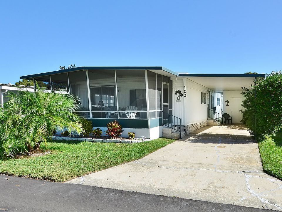 1st image of 102 Regency Dr.