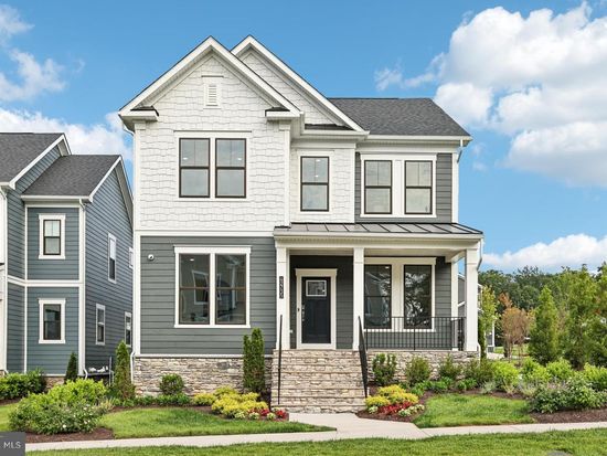 42735 Cannon Chapel Dr, Leesburg, VA 20176