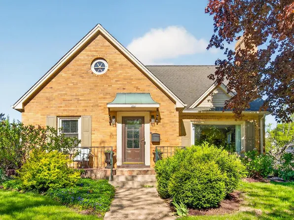 301 S Perkins BOULEVARD, Burlington, WI 53105