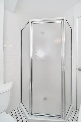 Rented by Compass | media 14