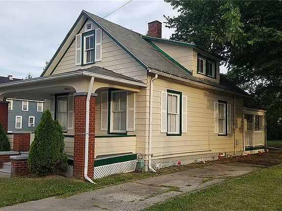 3rd image of 1243 W Erie Ave