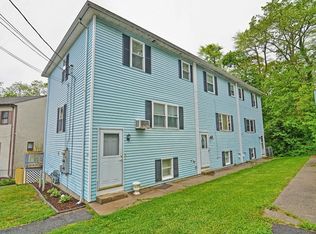 508 Quincy St #1A, Fall River, MA 02720