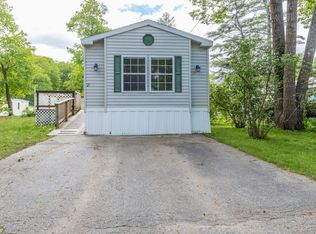 21 Candy Ln, Brunswick, ME 04011