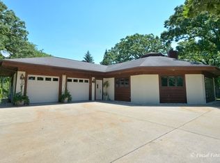 1619 N Curran Rd, McHenry, IL 60050