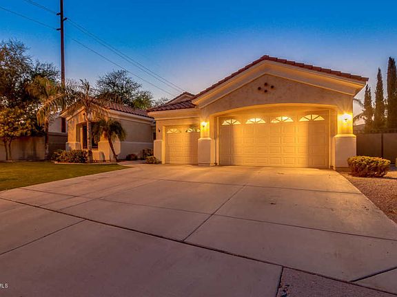 3rd image of 8158 S Dromedary Dr