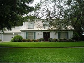 5th image of 3025 Royal Oak Dr