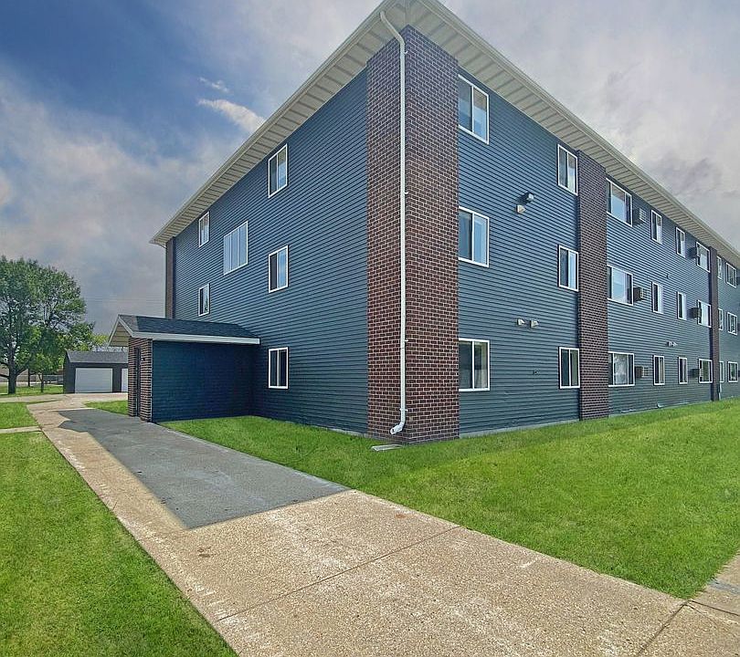 Southview Apartments I & II 2049 & 2149 30th Ave S Grand Forks ND